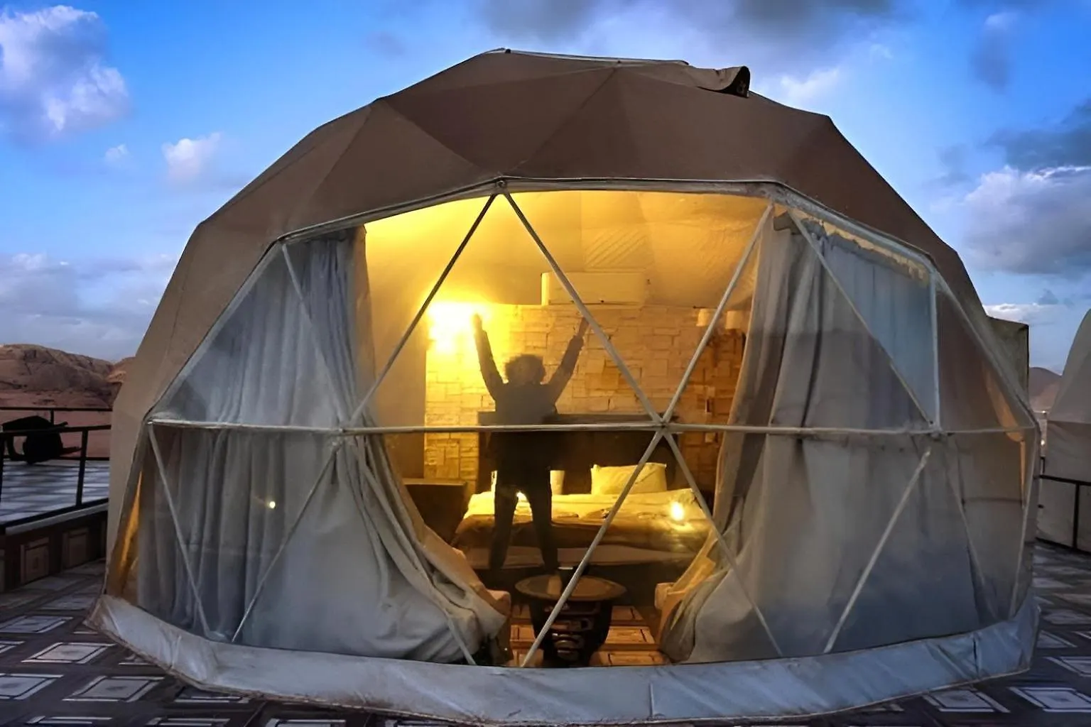 Bubble Vaggie Desert Camp Áqaba